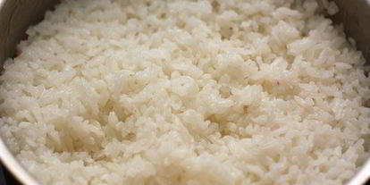 Шаг 1: роллов с тунцом и огурцом