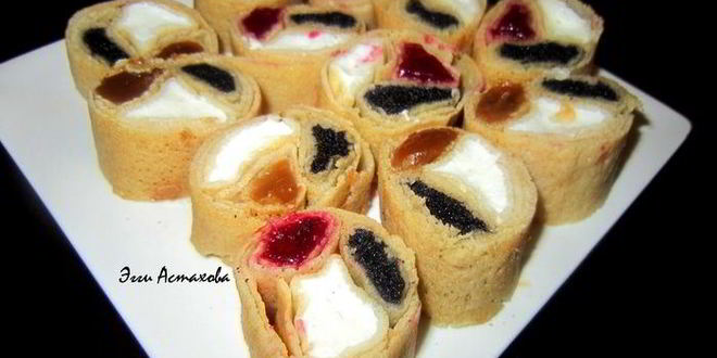 Рецепт Сладких блинных роллов Три вкуса с соусами