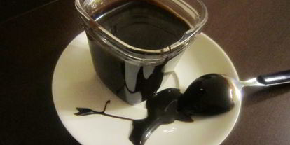 Шаг 17: сладких блинных роллов три вкуса с соусами