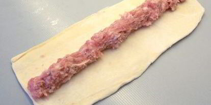 Шаг 1: советских роллов — сосиски в тесте