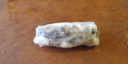 Шаг 7: спринга-роллов с курицей, грибами и сливочным сыром