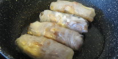 Шаг 8: спринга-роллов с курицей, грибами и сливочным сыром