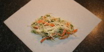 Шаг 5: спринга роллы с овощами