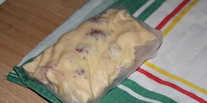 Шаг 5: спринг-роллы с творогом, клубникой и бананом