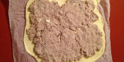 Шаг 6: картофельного рулета-колбасы на пару