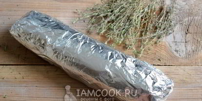 Шаг 7: куриного рулета, запеченного в фольге