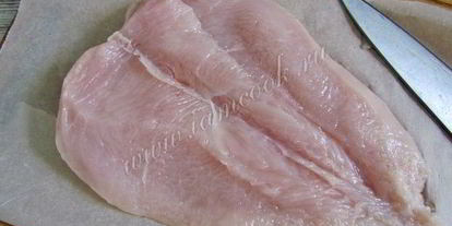 Шаг 3: куриных рулетиков с брынзой и шпинатом