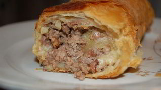 Рецепт Мясного рулета с беконом и тмином