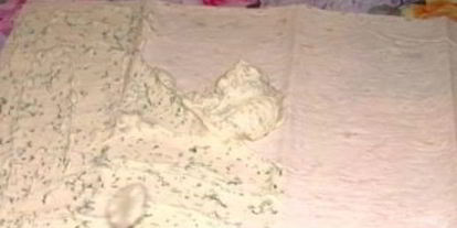 Шаг 3: рулета из лаваша с красной рыбой