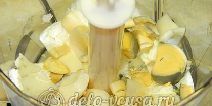 Шаг 1: рулета из лаваша с творогом