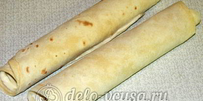 Шаг 6: рулета из лаваша с творогом