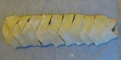 Шаг 2: рулета из слоеного бездрожжевого теста