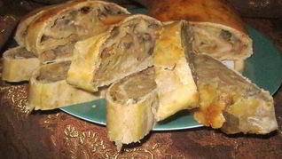Рецепт Рулета с начинкой из баклажанов и грибов