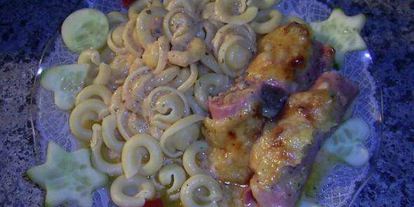 Шаг 20: рулетиков из фарша