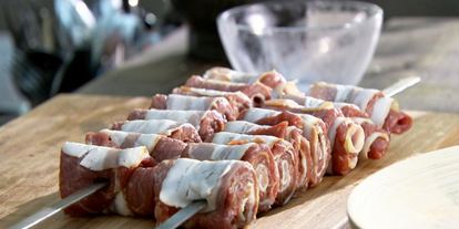 Шаг 1: рулетиков из говядины и бекона