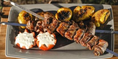 Шаг 4: рулетиков из говядины и бекона