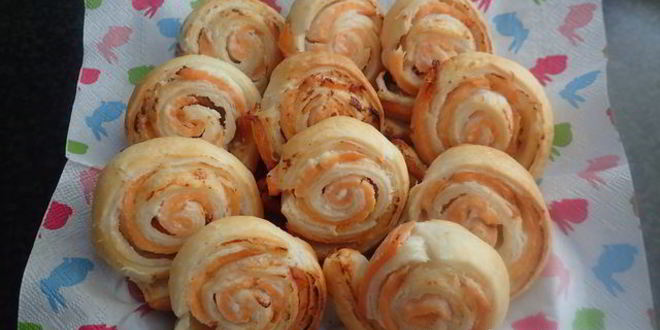 Рецепт Рулетиков с сёмгой и Филадельфией