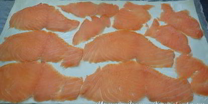 Шаг 3: рулетиков с сёмгой и филадельфией