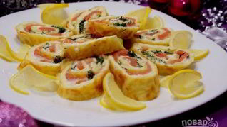 Рецепт Сырного рулета Новогодняя сказка