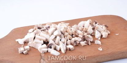 Шаг 4: яичного рулета с грибами