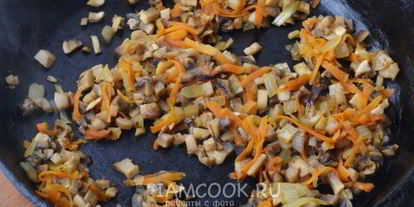 Шаг 5: яичного рулета с грибами