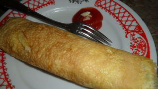 Рецепт Яичного рулета с салатом