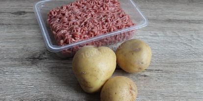 Шаг 4: самсы с картошкой и фаршем