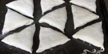 Шаг 3: самсы с курицей и сыром