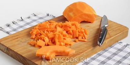 Шаг 3: самсы с тыквой на готовом слоеном тесте