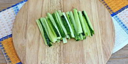 Шаг 3: шаурмы с колбасой