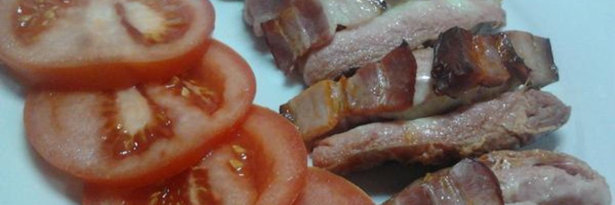 Рецепт Сосисок запеченных с беконом