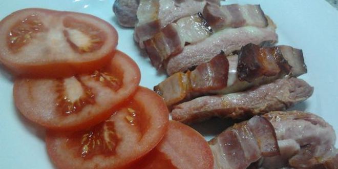 Рецепт сосисок запеченных с беконом