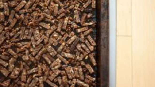 Рецепт Сухариков с чесноком