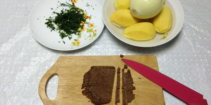 Шаг 1: суш из селедки и картофеля