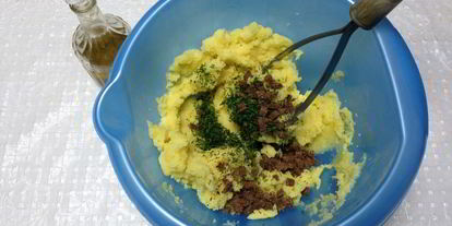 Шаг 6: суш из селедки и картофеля