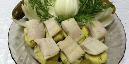 Шаг 9: суш из селедки и картофеля