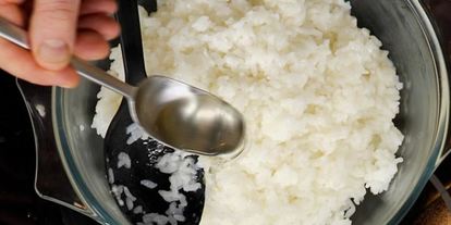 Шаг 1: суш-тортика с креветками