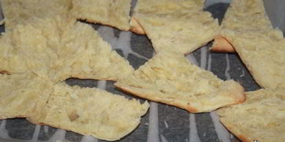 Шаг 1: хрустящих сэндвичей с запеченной куриной грудкой и пряным соусом с карри и кориандром