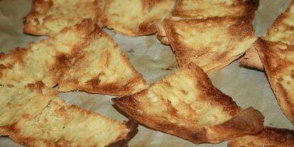 Шаг 2: хрустящих сэндвичей с запеченной куриной грудкой и пряным соусом с карри и кориандром