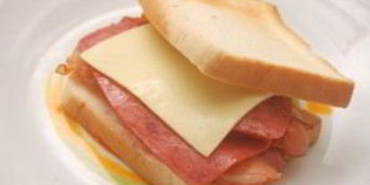 Шаг 2: сэндвича с беконом