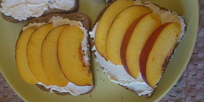 Шаг 3: сэндвича с нектарином