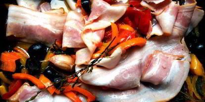 Шаг 1: сэндвича с печеными овощами, руколой и беконом