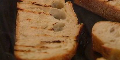 Шаг 1: сэндвича со стейком, помидором и авокадо