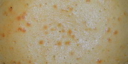 Шаг 7: сэндвича виктории с клубничныма джемома и сливочныма кремома