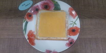 Шаг 3: сэндвичей с колбасой и сыром