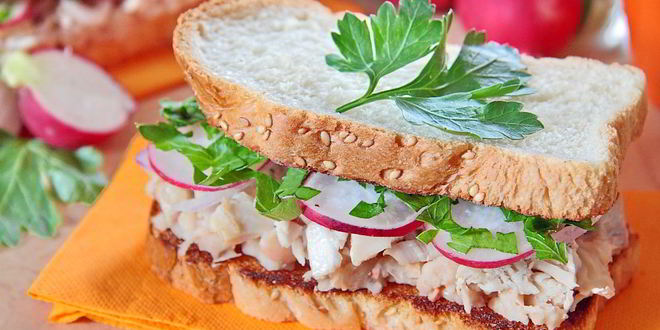 Рецепт сэндвичей с курицей, редисом и фасолью