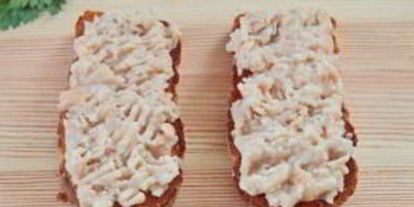 Шаг 2: сэндвичей с курицей, редисом и фасолью