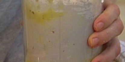 Шаг 6: миндальных тарталеток со сливовым соусом