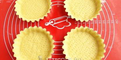 Шаг 9: песочных тарталеток с пудингома и сливого