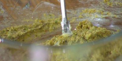 Шаг 4: тарталеток с абрикосами и фисташковым кремом